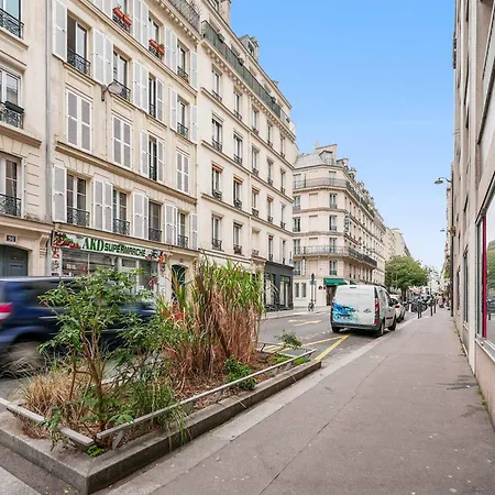 Comfortable 1-bedroom 4p - Voltaire Апартаменты *