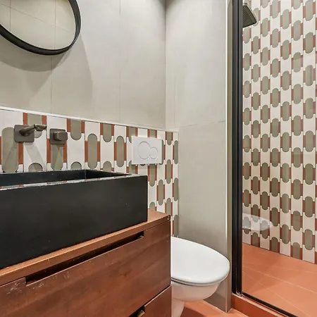 Daire Comfortable 1-bedroom 4p - Voltaire Paris